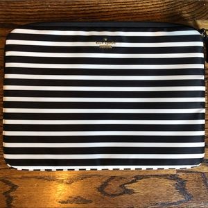 Kate Spade ♠️ 15” laptop case
